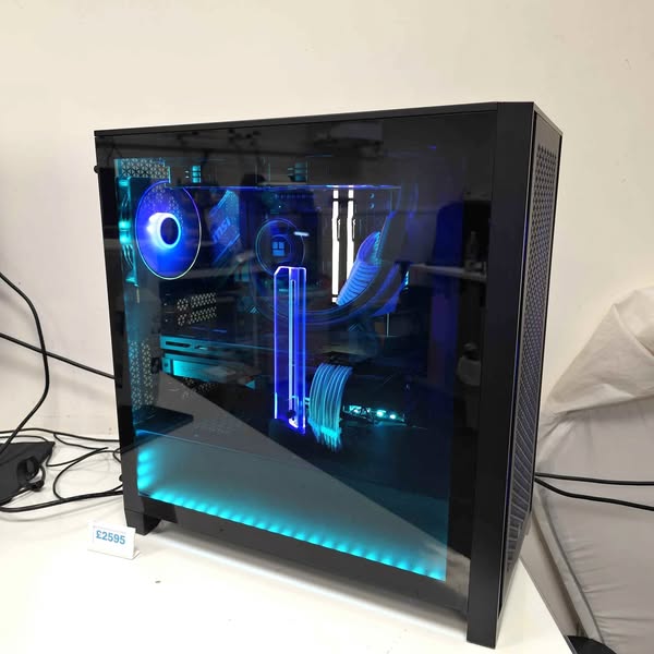 Gaming PC - AMD Ryzen 7800X3D, Radeon RX 7900 XT 20GB GPU, 32GB DDR5 6000, 2TB NVMe
